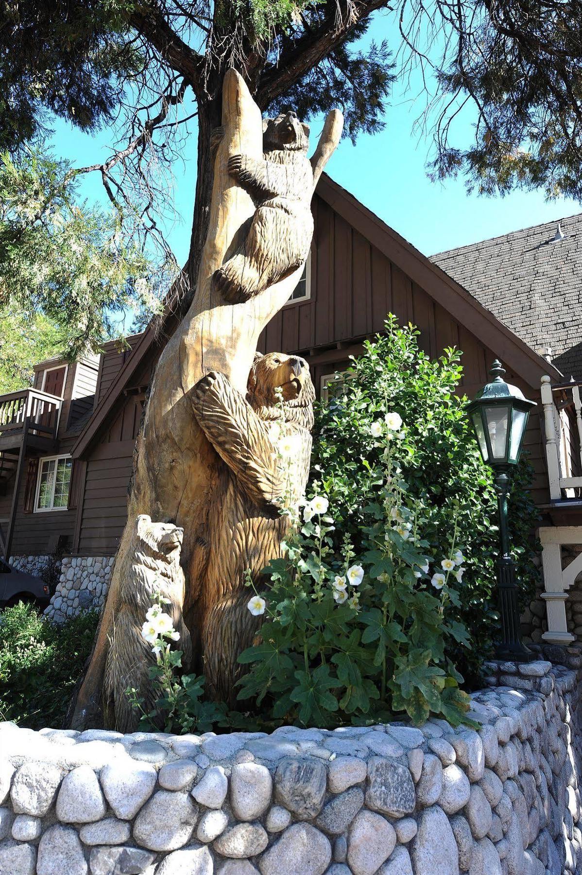 Saddleback Inn At レイク・アローヘッド エクステリア 写真